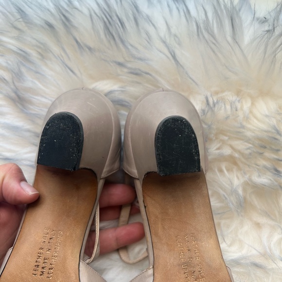 Salvatore Ferragamo shoes - Picture 5 of 15